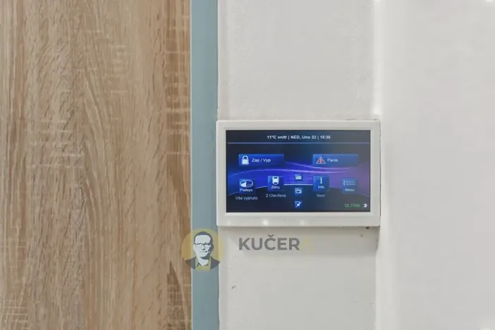 Prodej výrobních prostor, Kostelec nad Labem, Neratovická, 3457 m2