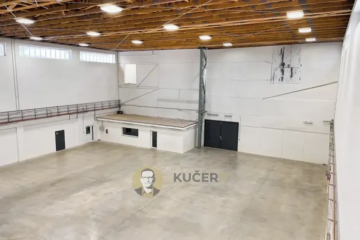 Prodej výrobních prostor, Kostelec nad Labem, Neratovická, 3457 m2