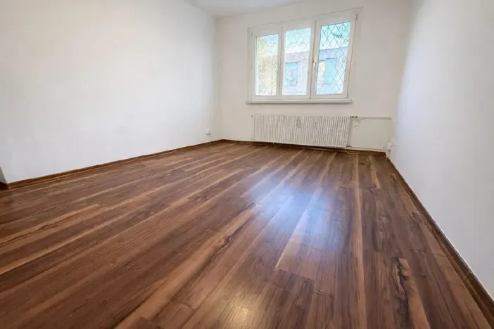 Prodej bytu 2+1, Orlová, Na Stuchlíkovci, 53 m2