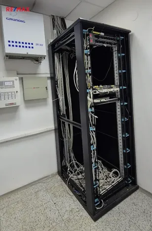 Pronájem obchodního prostoru, Mladá Boleslav, Bělská, 118 m2