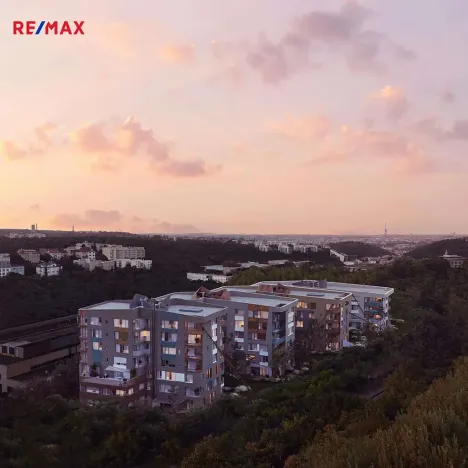 Prodej bytu 2+kk, Praha - Radlice, U Komína, 41 m2