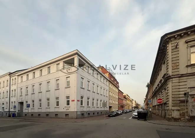 Prodej bytu 2+kk, České Budějovice, Skuherského, 43 m2