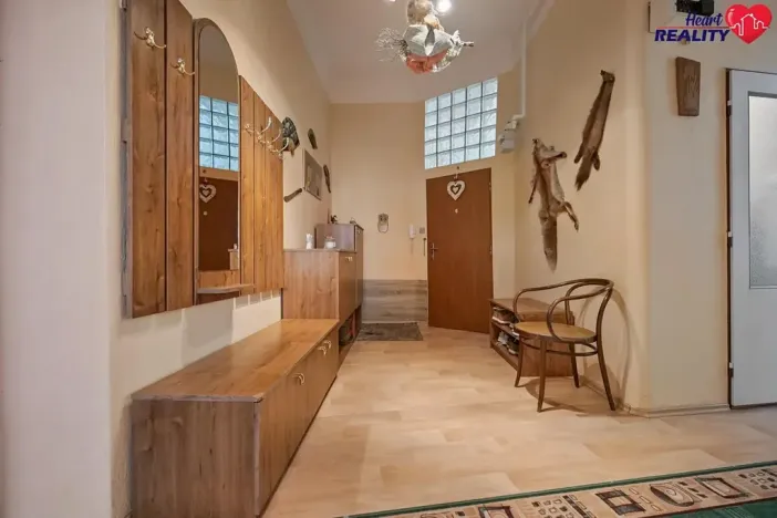 Prodej bytu 4+1, Opava, Englišova, 123 m2