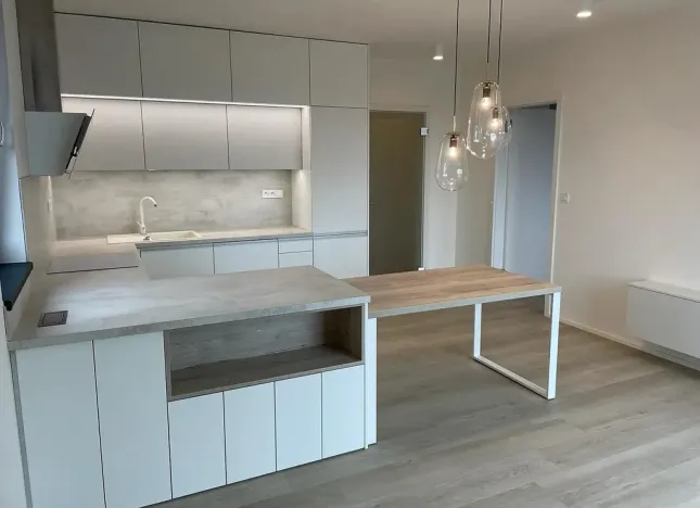 Pronájem bytu 2+kk, Hradec Králové, Kubelíkova, 54 m2