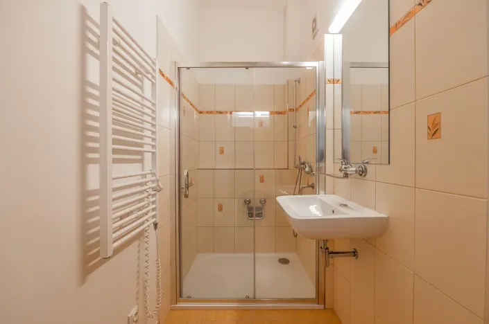 Pronájem bytu 2+kk, Praha - Nové Město, Plavecká, 50 m2