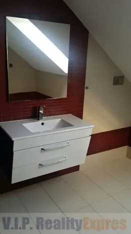 Pronájem rodinného domu, Poříčí nad Sázavou, 200 m2