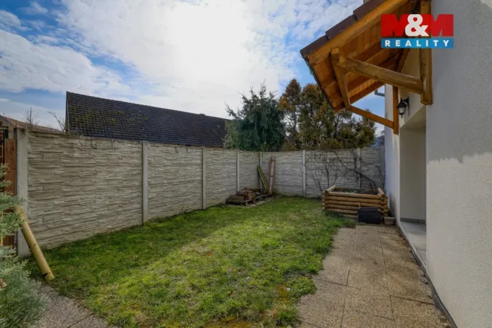 Prodej rodinného domu, Mladý Smolivec, 218 m2