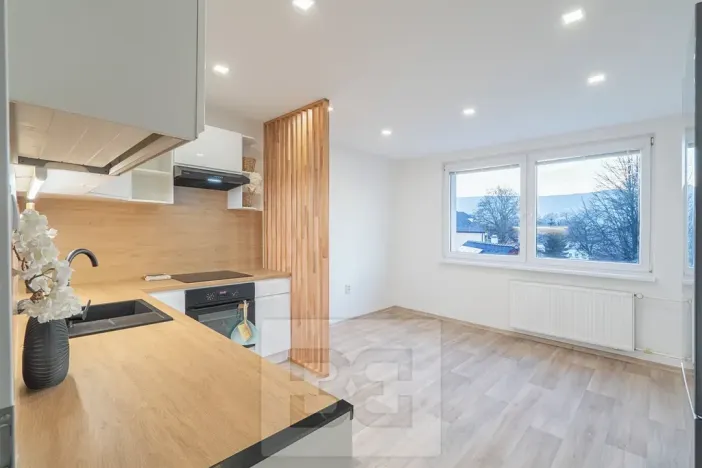 Pronájem bytu 2+kk, Liberec, 42 m2