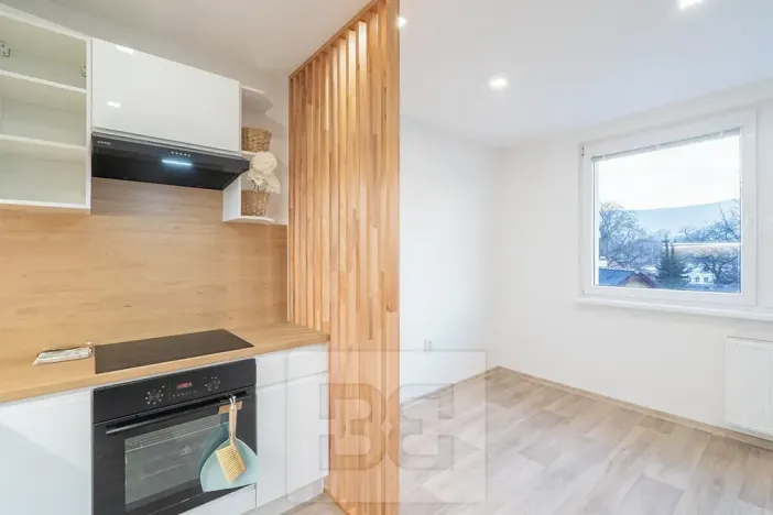 Pronájem bytu 2+kk, Liberec, 42 m2