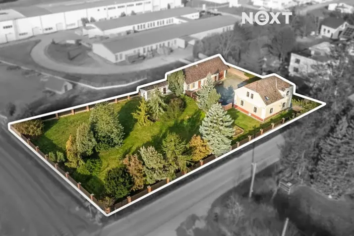 Prodej rodinného domu, Březno, 380 m2