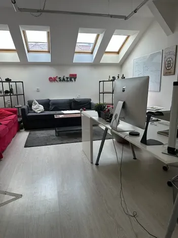 Pronájem kanceláře, Praha, 85 m2