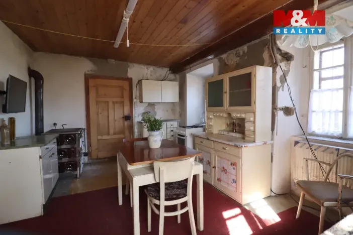 Prodej rodinného domu, Žalany - Černčice, 240 m2