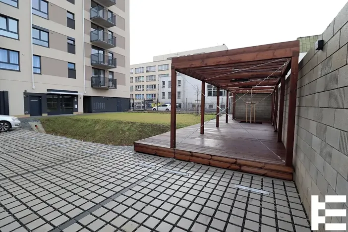 Pronájem bytu 1+kk, Kralupy nad Vltavou, Nádražní, 38 m2