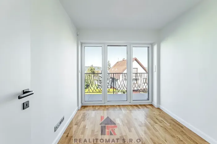 Pronájem bytu 4+kk, Praha - Komořany, Pod lesem, 127 m2