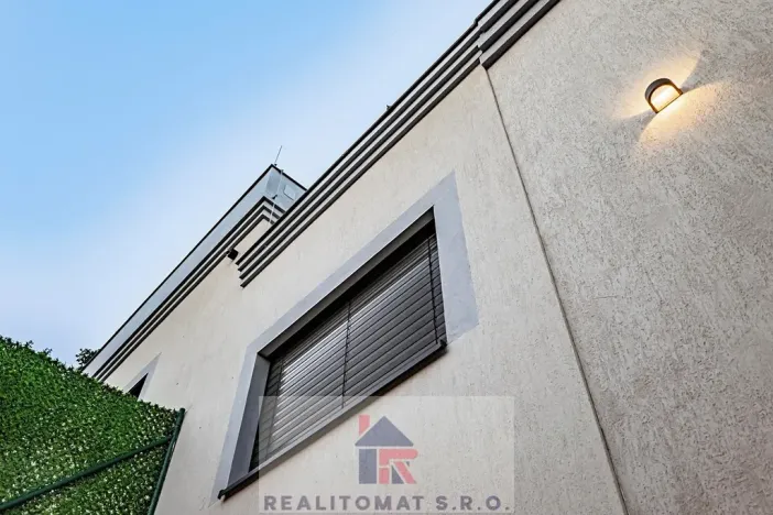 Pronájem bytu 4+kk, Praha - Komořany, Pod lesem, 127 m2