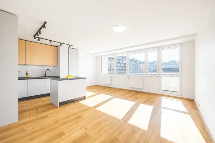 Prodej bytu 3+kk, Praha - Žižkov, Roháčova, 79 m2