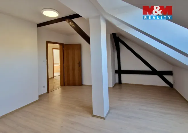 Pronájem bytu 4+kk, Cheb, Zelená, 120 m2