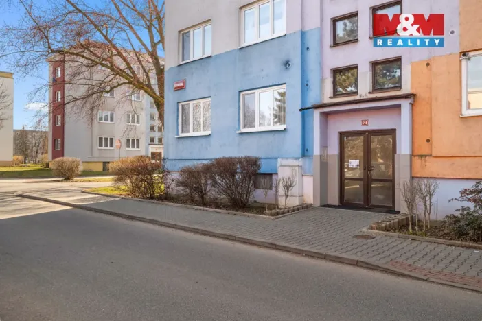 Prodej bytu 2+1, Kralupy nad Vltavou - Lobeček, Štefánikova, 52 m2