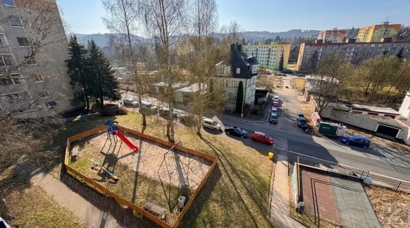 Pronájem bytu 2+1, Jablonec nad Nisou, Budovatelů, 58 m2