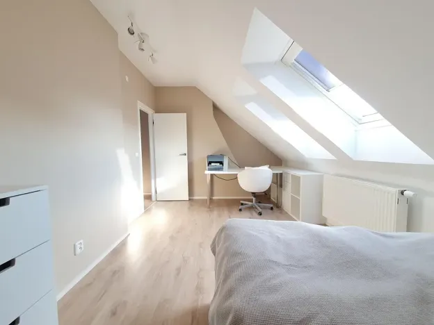 Pronájem bytu 4+1, Praha - Kobylisy, Služská, 128 m2