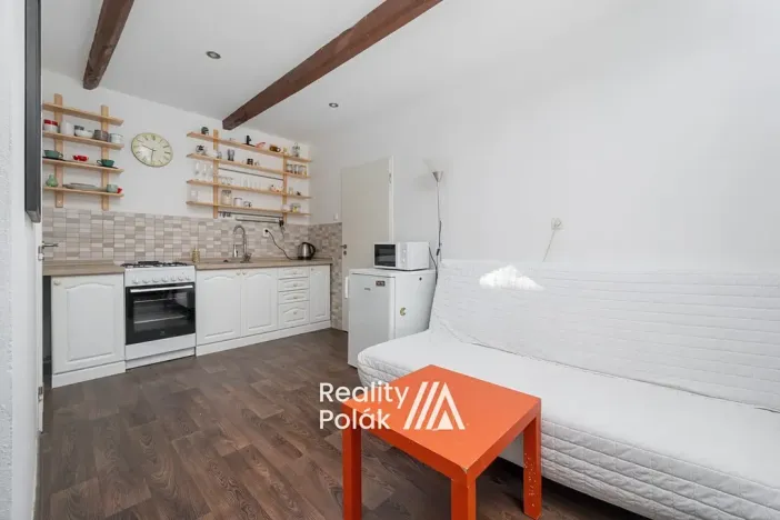 Pronájem bytu 1+1, Liberec, nám. Dr. E. Beneše, 37 m2