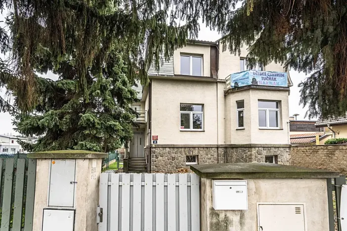 Pronájem komerční nemovitosti, Praha - Štěrboholy, Ústřední, 280 m2