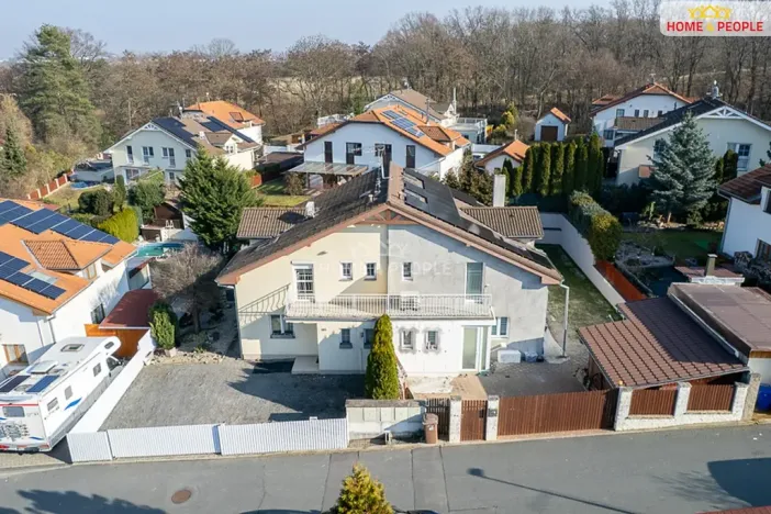 Prodej rodinného domu, Jesenice, Šeříková, 110 m2