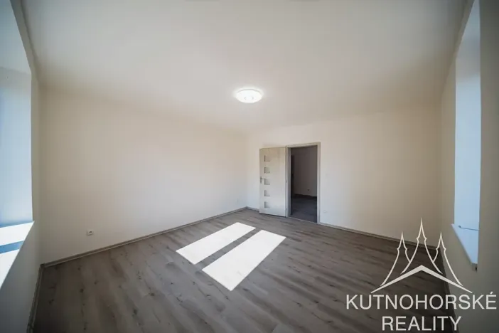 Prodej rodinného domu, Červené Pečky, Husova, 177 m2