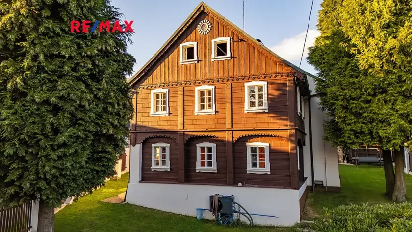 Prodej rodinného domu, Nový Oldřichov, 265 m2