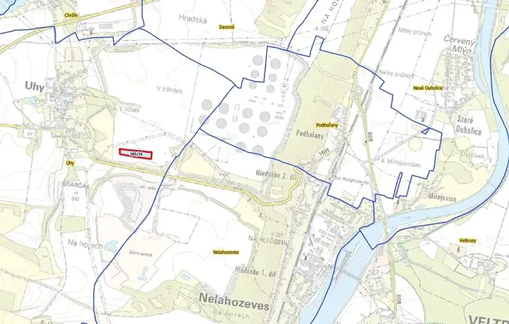 Prodej pole, Uhy, 15276 m2
