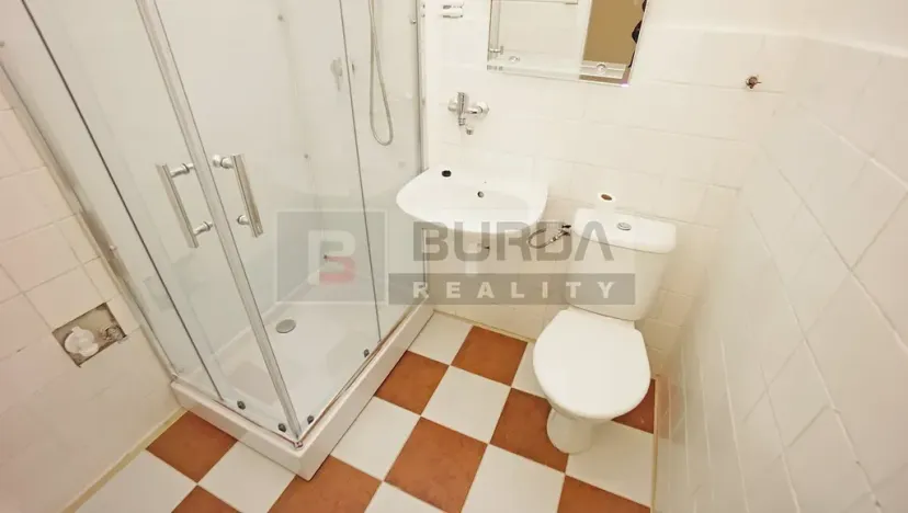 Pronájem bytu 1+1, Neratovice, 27 m2