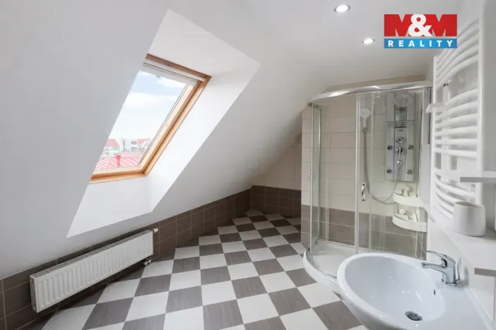 Pronájem bytu 3+kk, Líbeznice, Mělnická, 70 m2