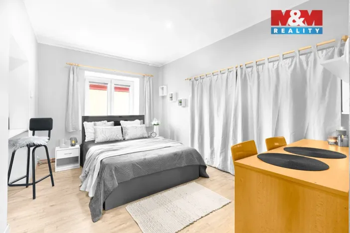 Prodej rodinného domu, Snědovice, 220 m2