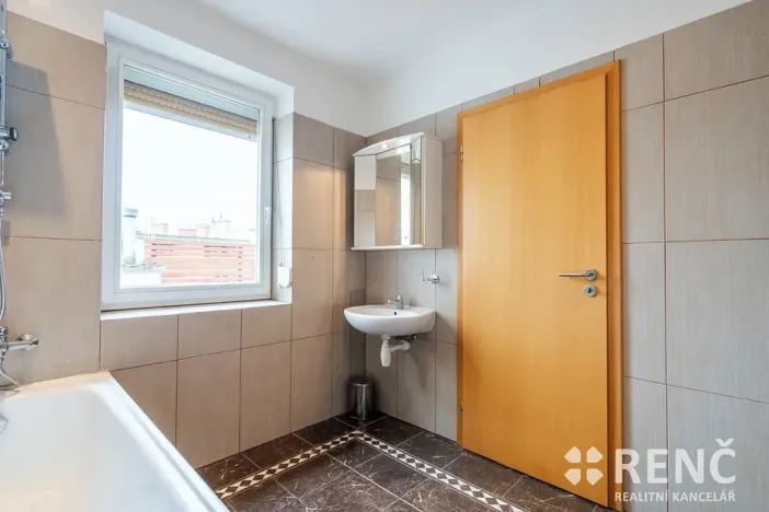 Prodej bytu 4+kk, Brno, Erbenova, 102 m2