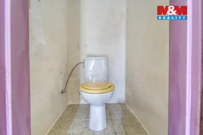 Prodej rodinného domu, Kladruby, Husova, 131 m2