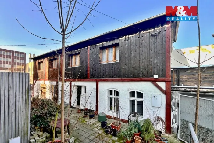 Prodej činžovního domu, Děčín - Děčín V-Rozbělesy, Ústecká, 741 m2