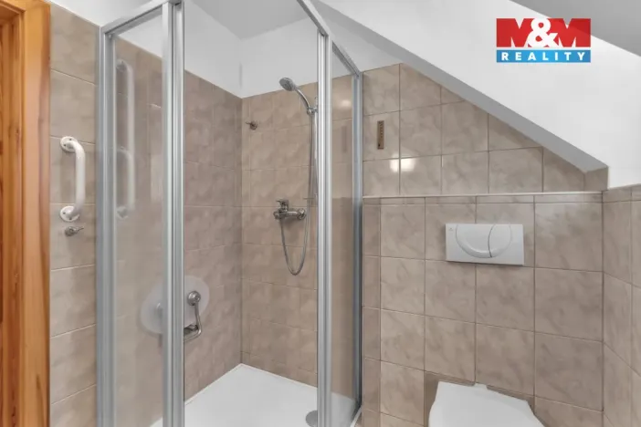 Pronájem rodinného domu, Pecka, 88 m2