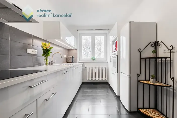 Prodej bytu 3+1, Praha - Kbely, Martinická, 79 m2