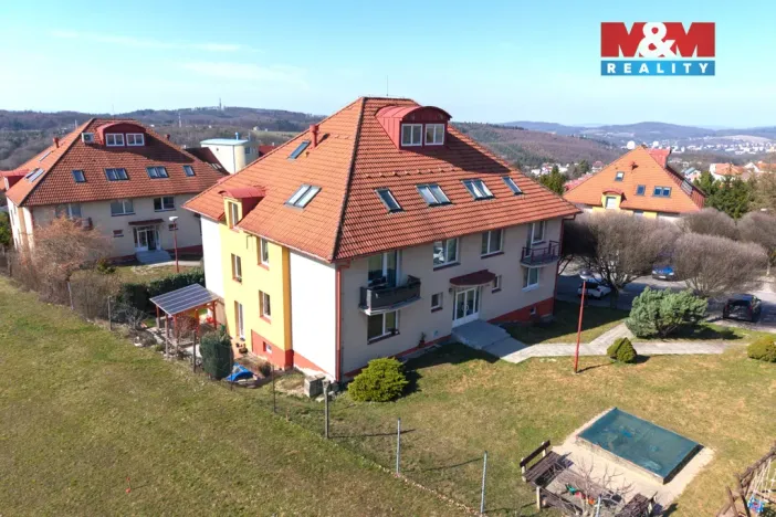 Prodej bytu 3+1, Zlín - Kudlov, Žlutá, 83 m2