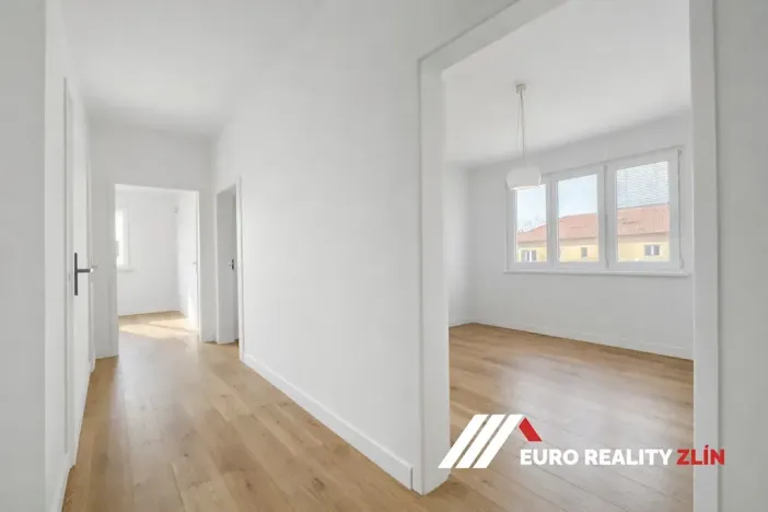 Prodej bytu 2+1, Zlín, Benešovo nábřeží, 56 m2