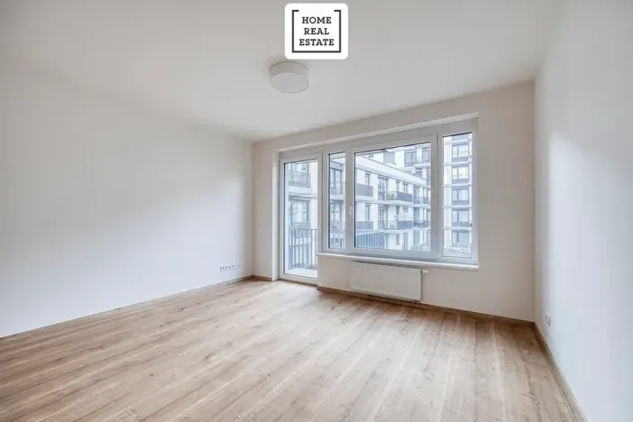 Pronájem bytu 2+kk, Praha - Vysočany, Kolbenova, 55 m2