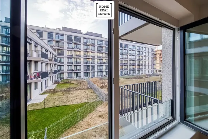 Pronájem bytu 2+kk, Praha - Vysočany, Kolbenova, 55 m2