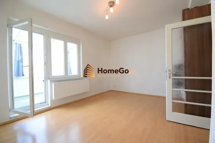 Pronájem bytu 1+kk, Praha - Nusle, Lounských, 47 m2