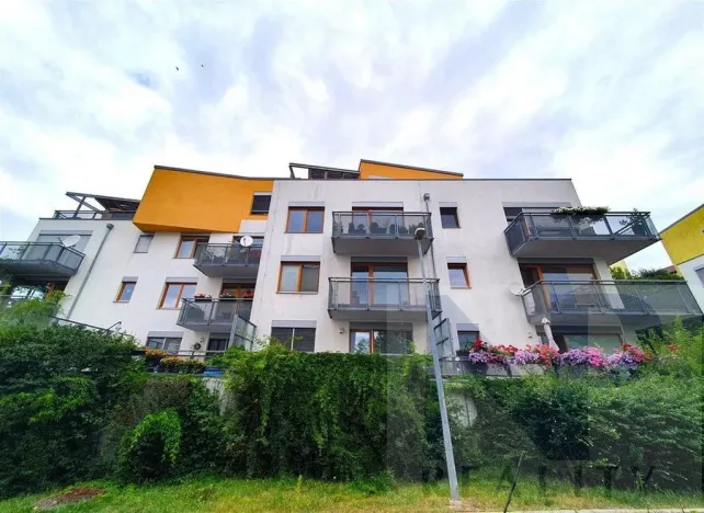 Pronájem bytu 2+kk, Praha - Hlubočepy, Do Klukovic, 64 m2