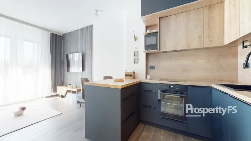 Pronájem bytu 2+kk, Teplice, Novoveská, 47 m2