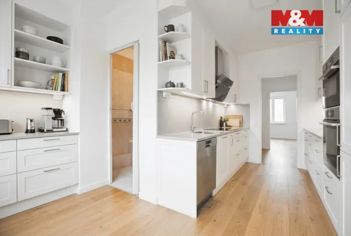 Prodej bytu 3+1, Ústí nad Labem - Mojžíř, Picassova, 78 m2