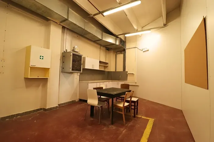 Pronájem skladu, Brno, Bohunická, 290 m2