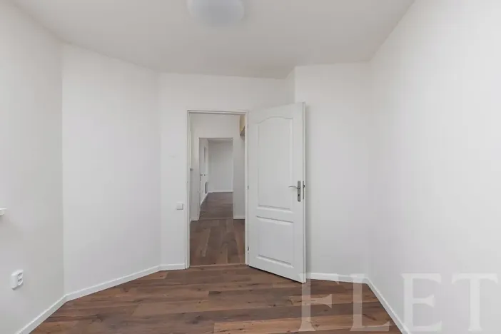 Prodej bytu 2+kk, Praha - Nusle, Pod vilami, 39 m2