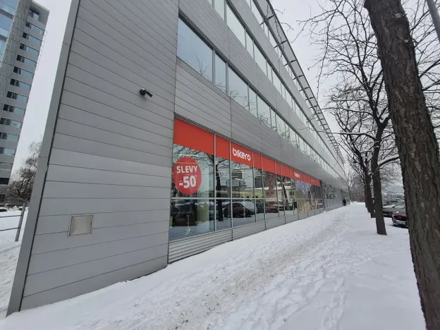 Pronájem obchodního prostoru, Praha - Holešovice, Jankovcova, 291 m2