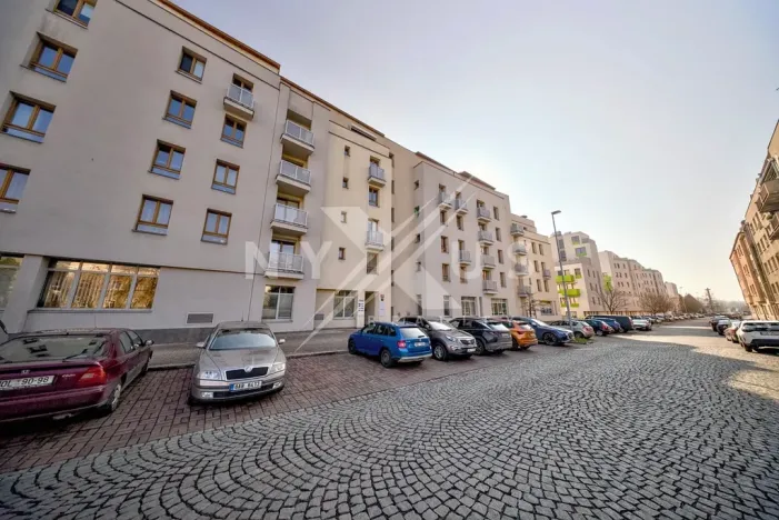 Prodej bytu 3+kk, Praha - Strašnice, U hranic, 118 m2